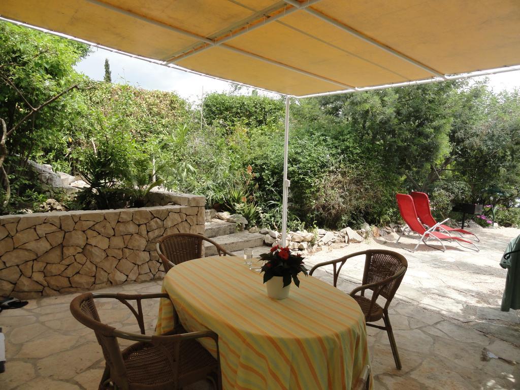 Apartments Grbin (Adults Only) Λομπάρδα Δωμάτιο φωτογραφία