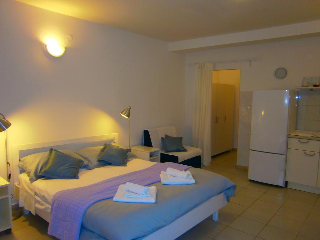 Apartments Grbin (Adults Only) Λομπάρδα Εξωτερικό φωτογραφία