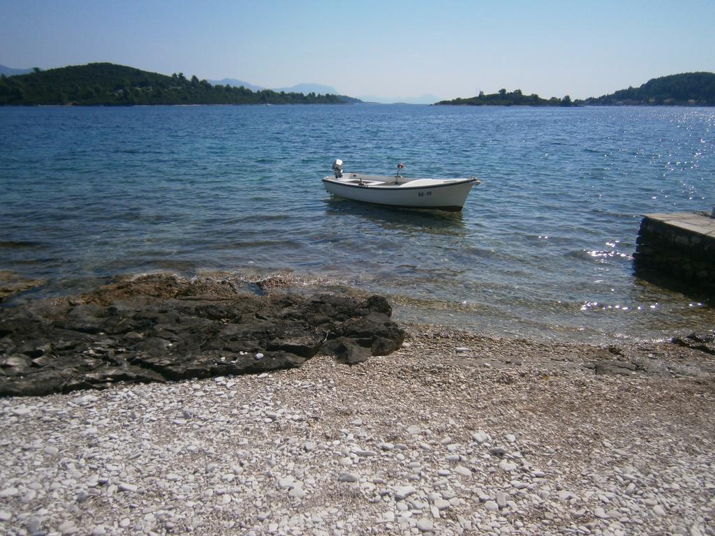 Apartments Grbin (Adults Only) Λομπάρδα Εξωτερικό φωτογραφία