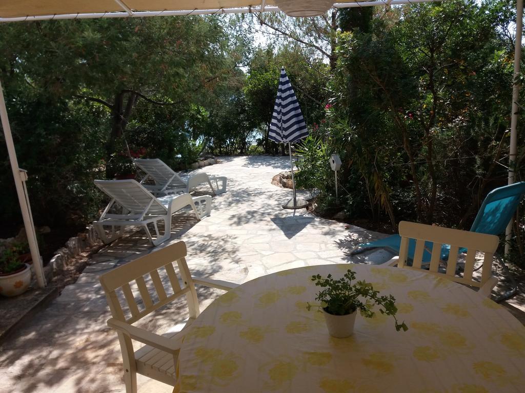 Apartments Grbin (Adults Only) Λομπάρδα Εξωτερικό φωτογραφία