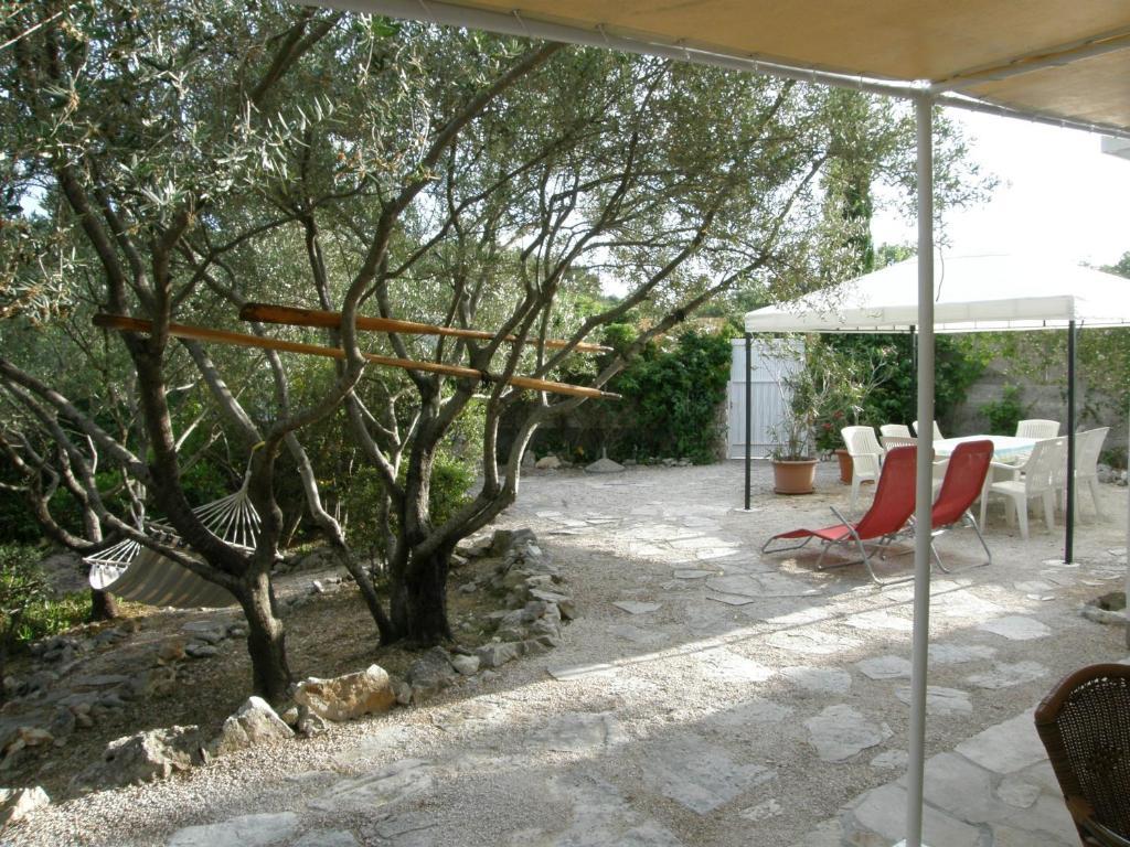Apartments Grbin (Adults Only) Λομπάρδα Εξωτερικό φωτογραφία